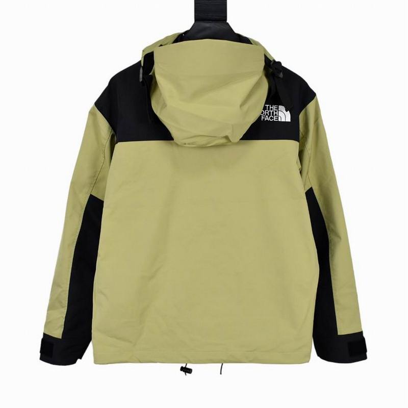 The North Face Men's Outwear 14